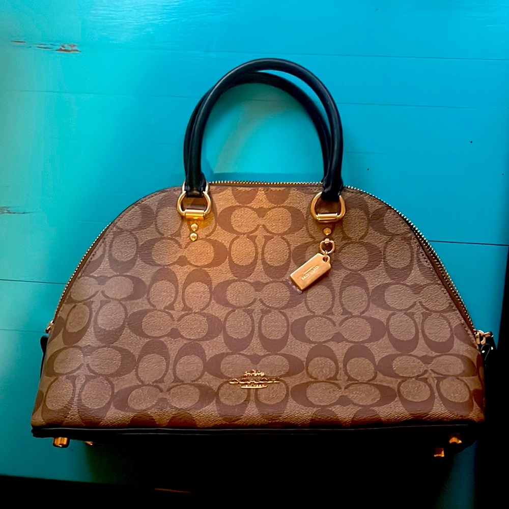 Coach Bag, new without tags. In great condition.